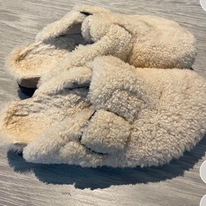 Birkenstock Boston platform fuzzy slip on